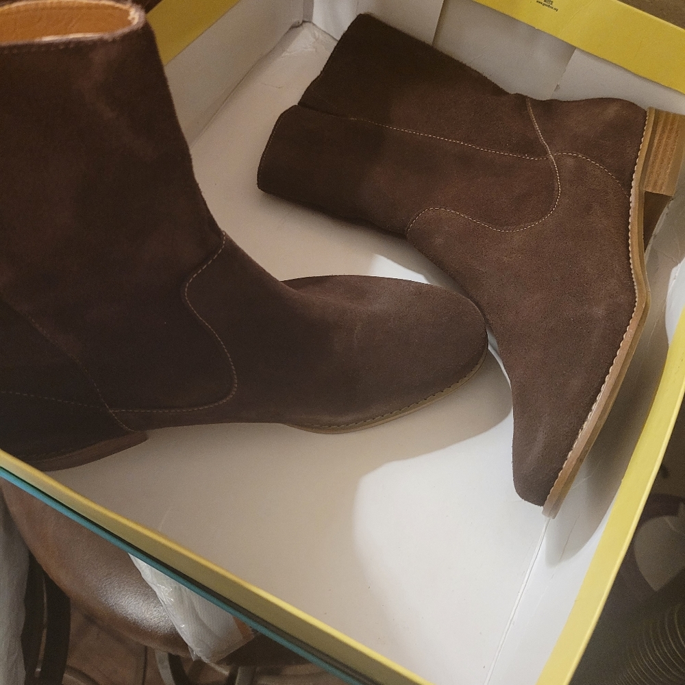 Jack Rogers Brown ankle boots